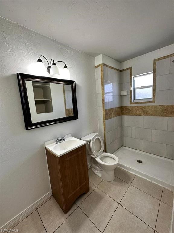 PINE MANOR - Residential Lease