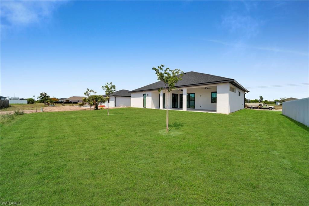 CAPE CORAL - Residential