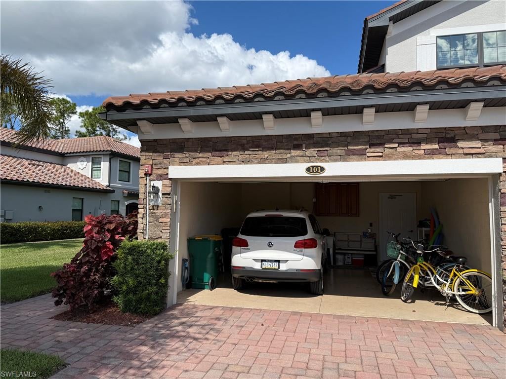 CASORIA - Residential
