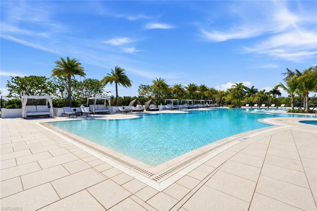 INFINITY AT THE COLONY - Residential