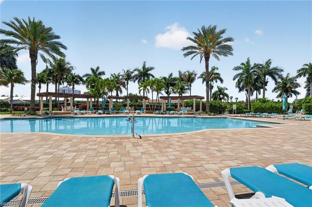 NORTH STAR YACHT CLUB - Residential