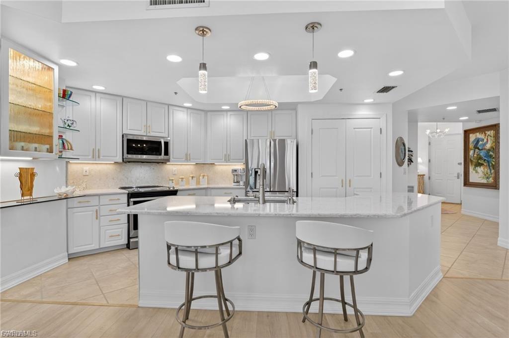 NORTH STAR YACHT CLUB - Residential