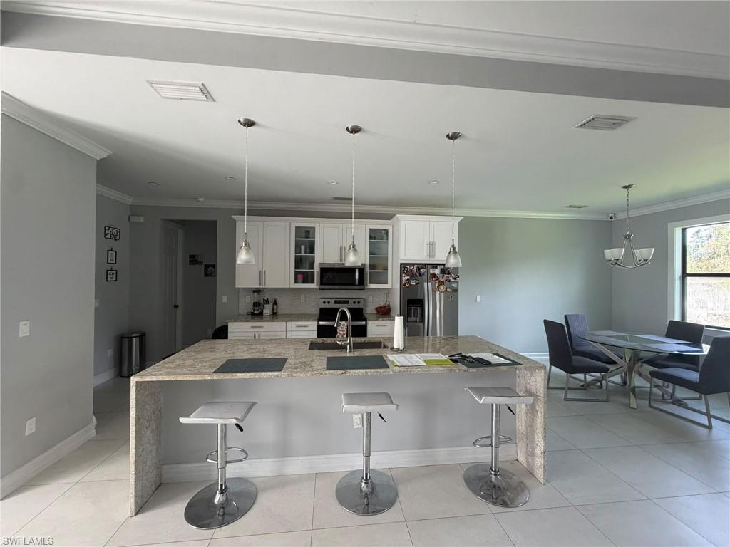 GOLDEN GATE ESTATES - Residential