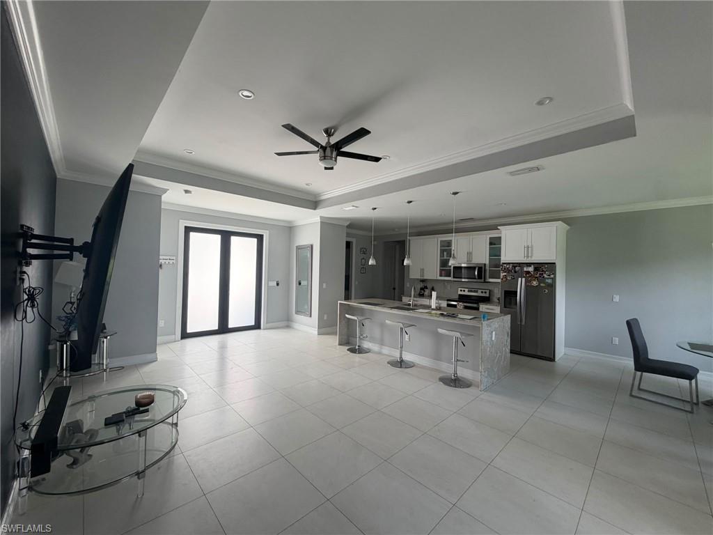 GOLDEN GATE ESTATES - Residential
