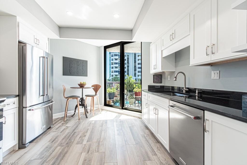 DORCHESTER - Residential