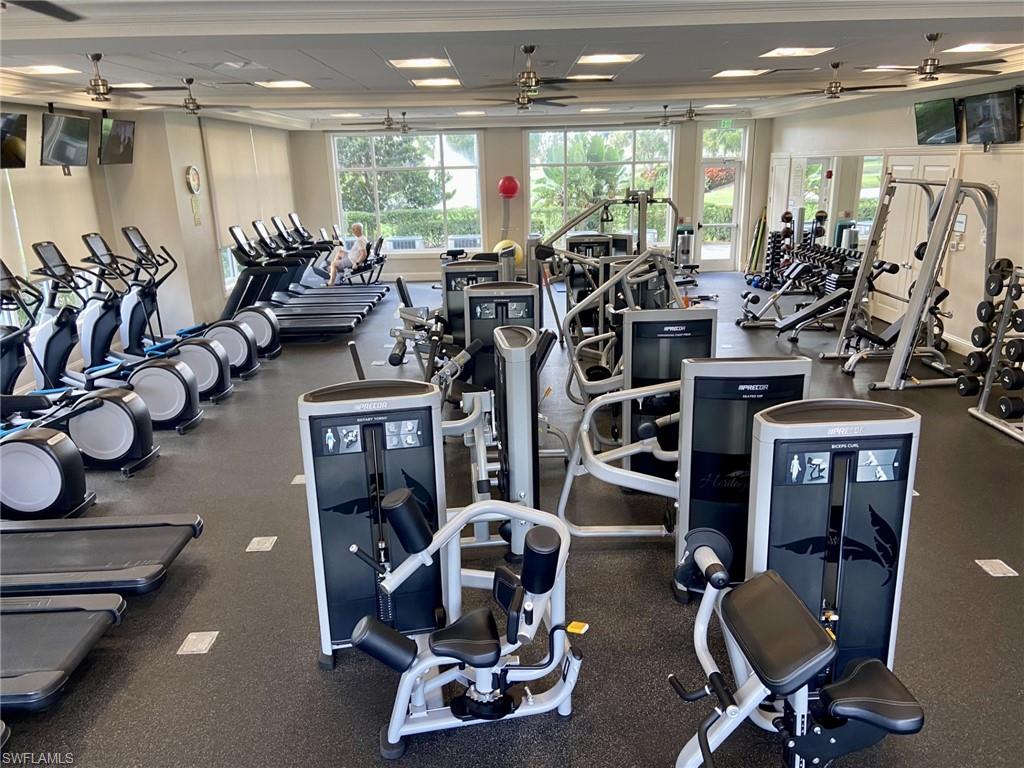 FAIRWAY ISLES - Residential