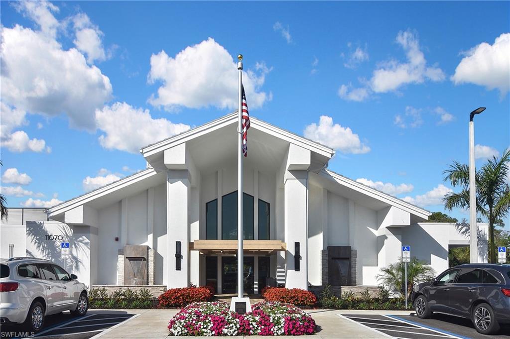 FAIRWAY ISLES - Residential