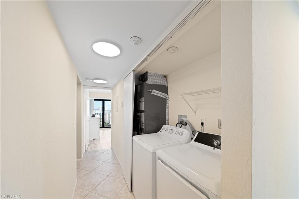 CAPER BEACH CLUB - Residential