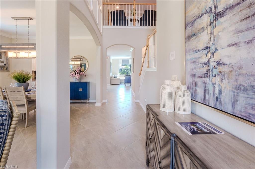 HAMPTON LAKES - Residential