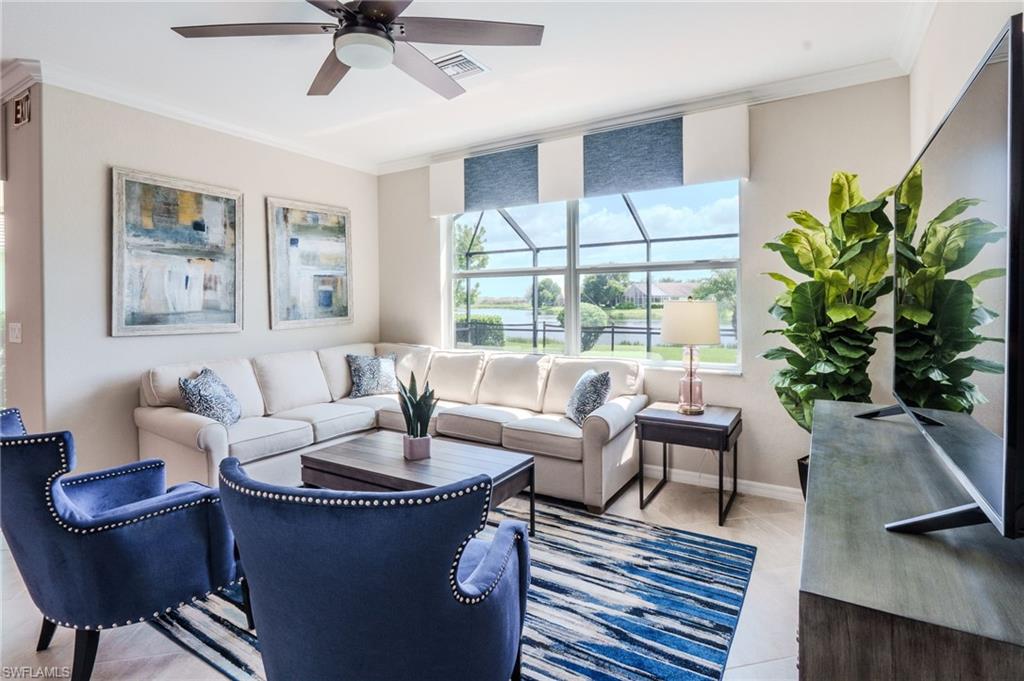 HAMPTON LAKES - Residential