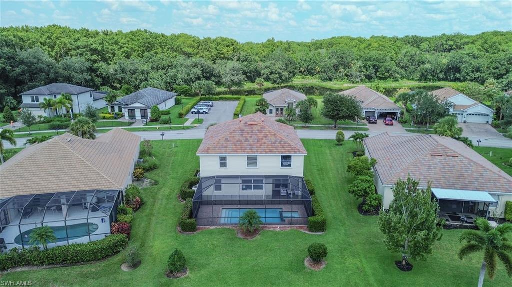 HAMPTON LAKES - Residential
