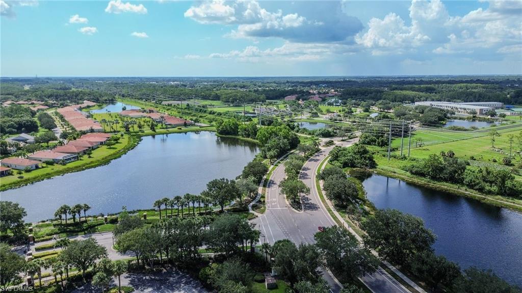 HAMPTON LAKES - Residential