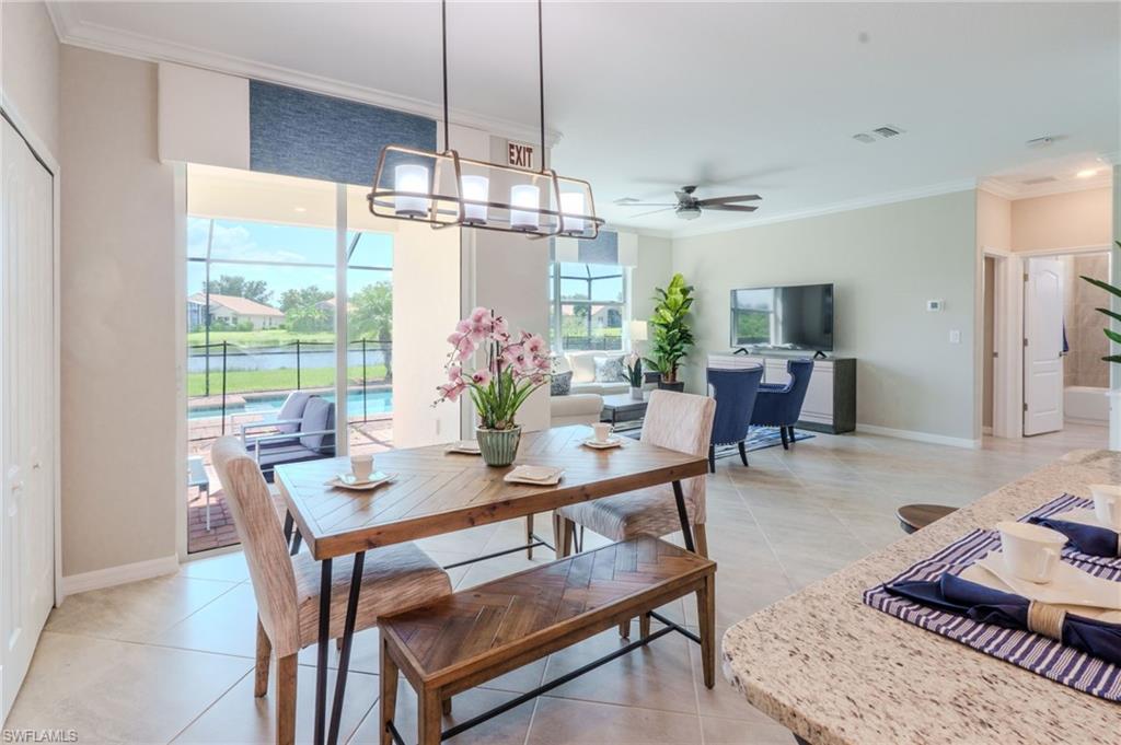 HAMPTON LAKES - Residential