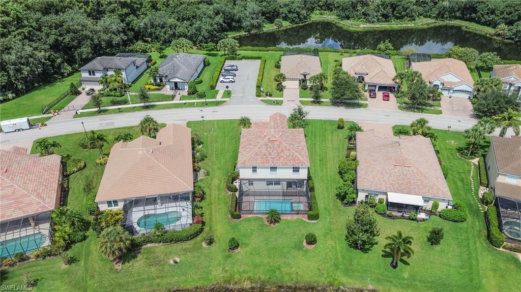 HAMPTON LAKES - Residential