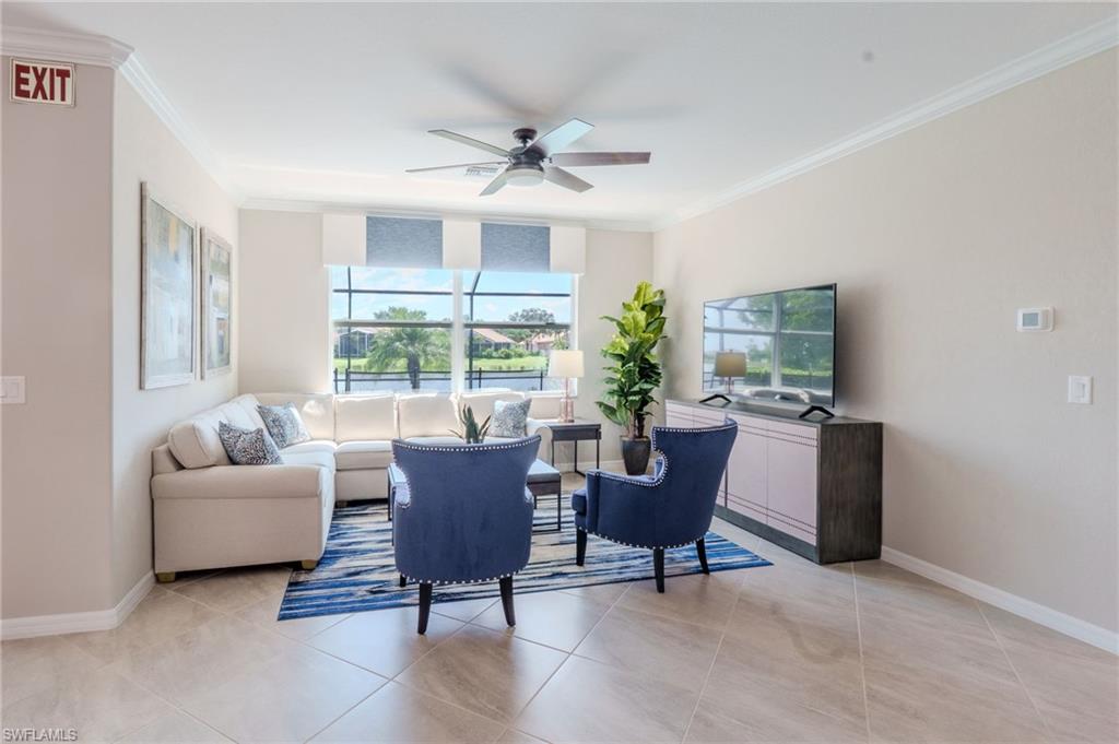 HAMPTON LAKES - Residential