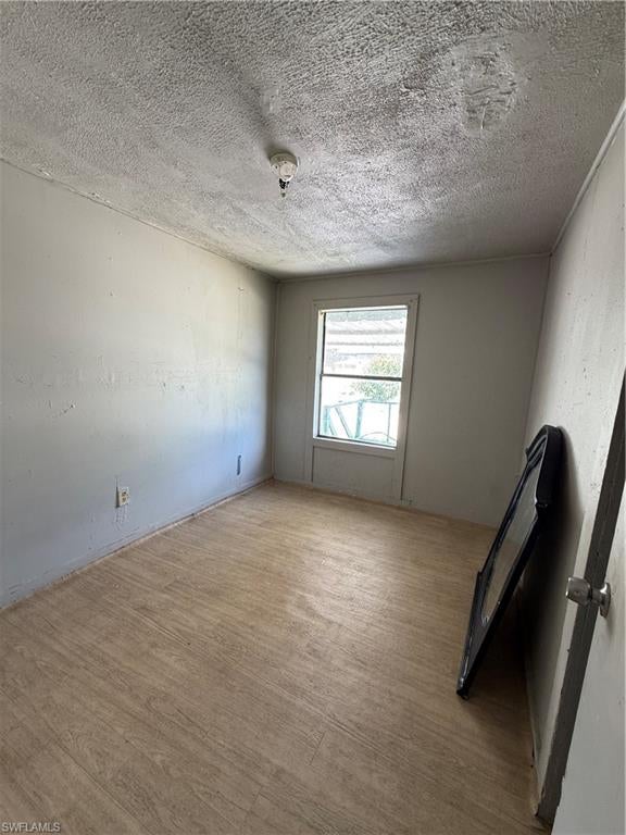 LAKEVIEW TERR - Residential