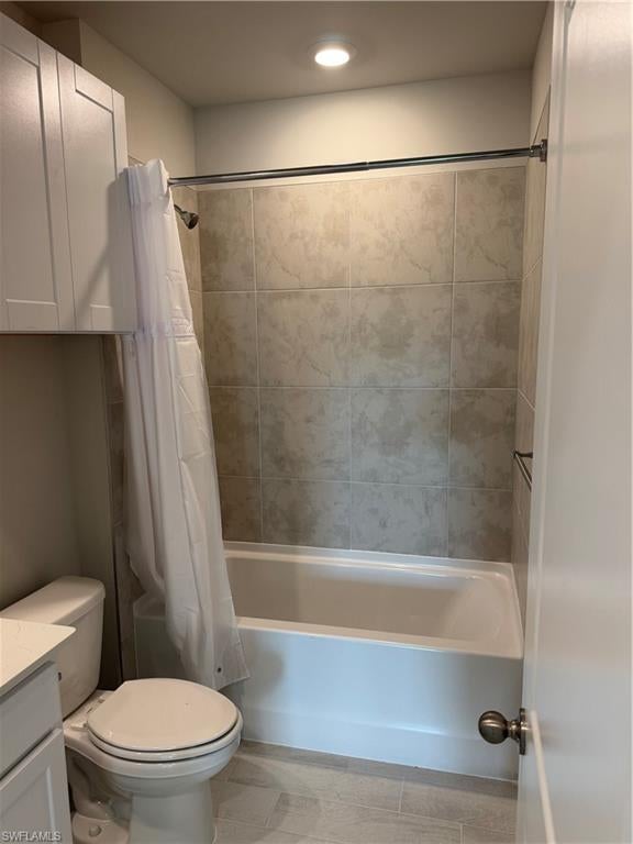 FORT MYERS HOUSE & HOME CENTER - Residential Lease