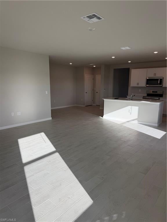 FORT MYERS HOUSE & HOME CENTER - Residential Lease