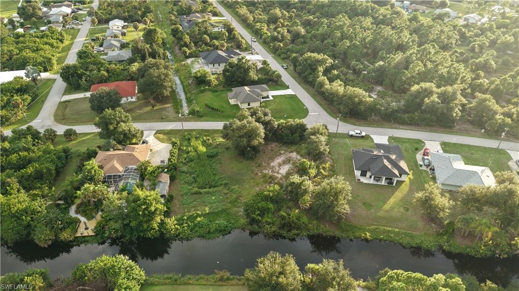 PORT CHARLOTTE - Land