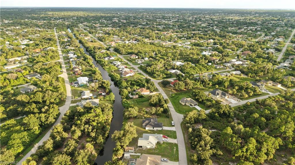 PORT CHARLOTTE - Land