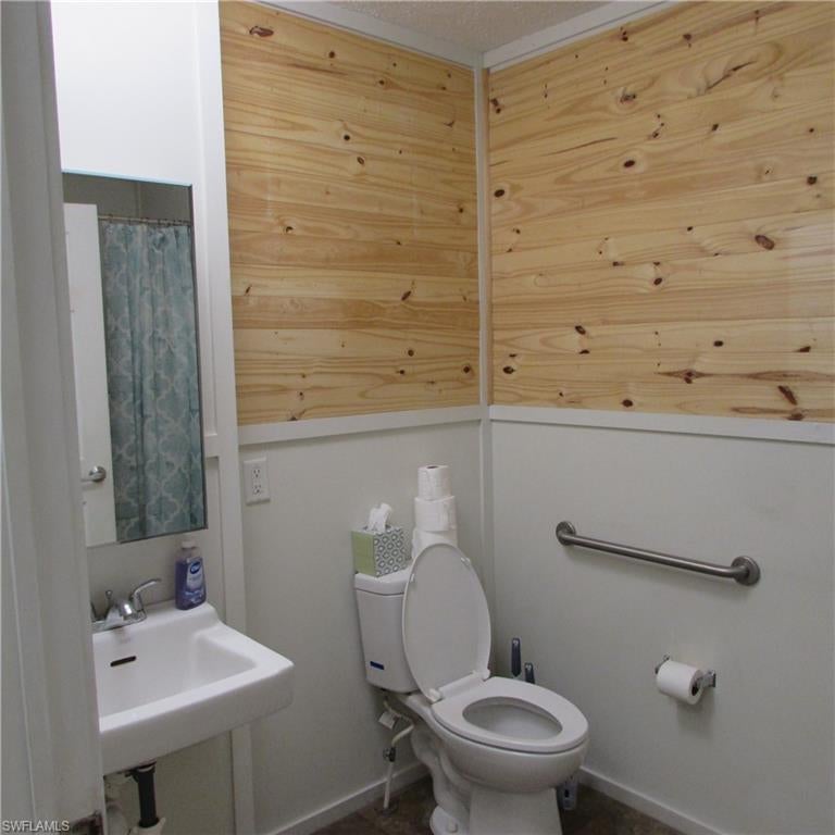 PINE ISLAND CENTER - Residential