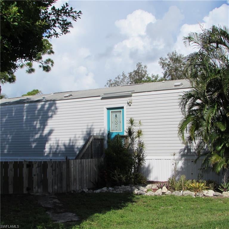 PINE ISLAND CENTER - Residential