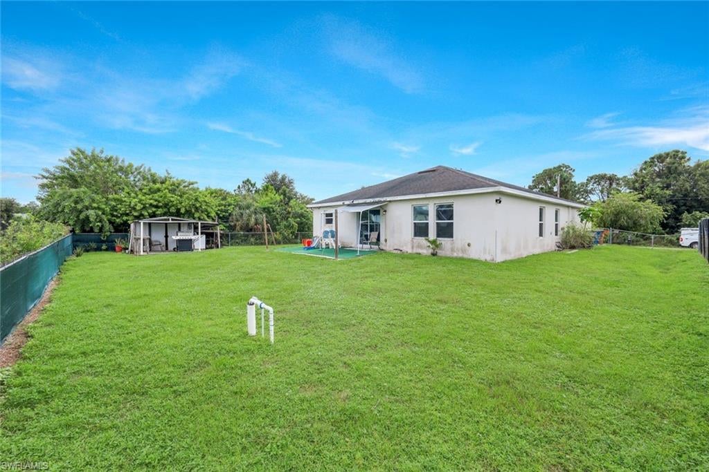 LEHIGH ACRES - Residential