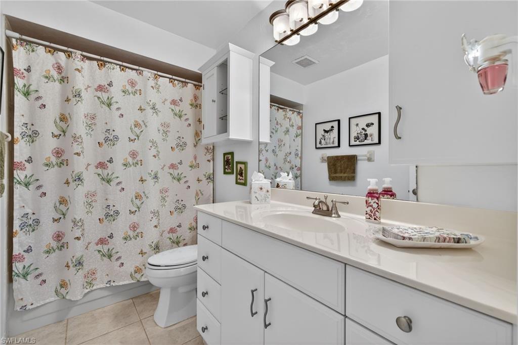 WYLDEWOOD LAKES CONDO - Residential