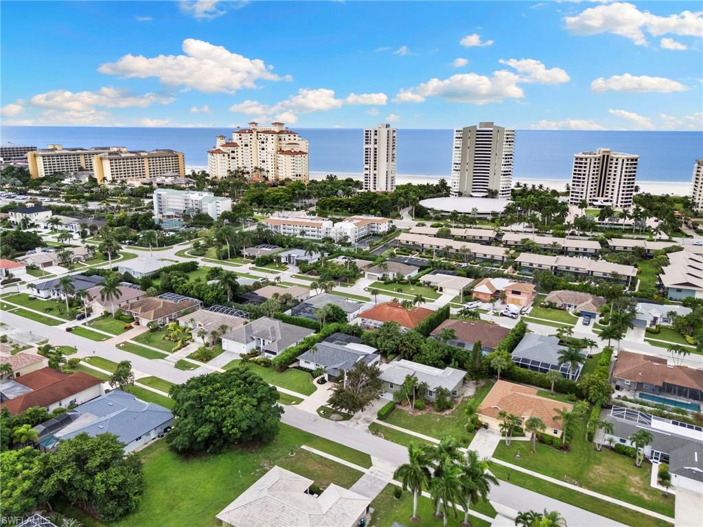 MARCO BEACH - Residential