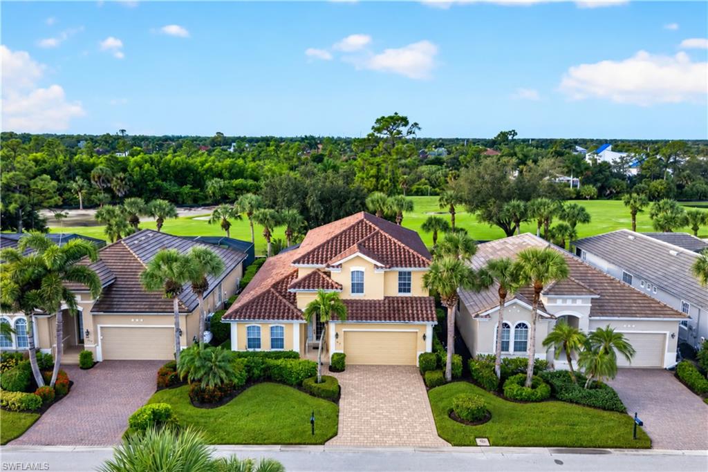 CROWN COLONY - Residential