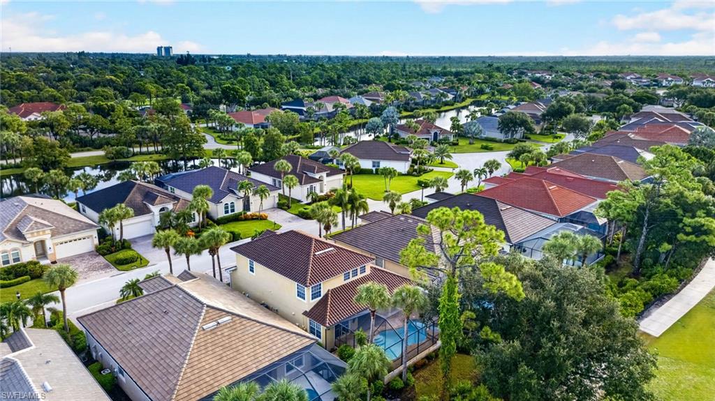 CROWN COLONY - Residential
