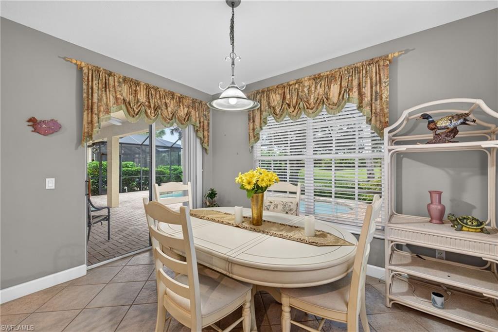 CROWN COLONY - Residential