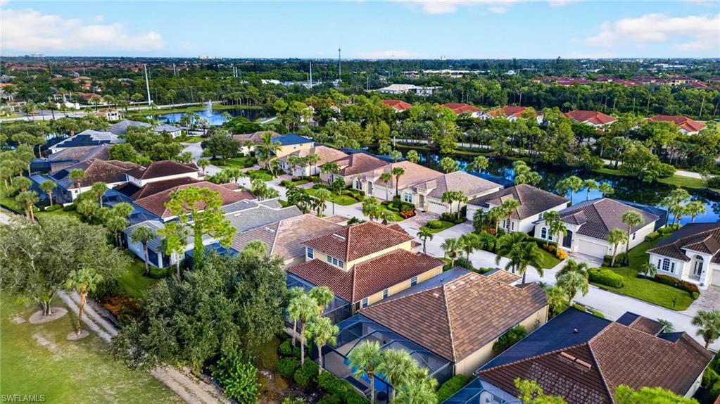 CROWN COLONY - Residential