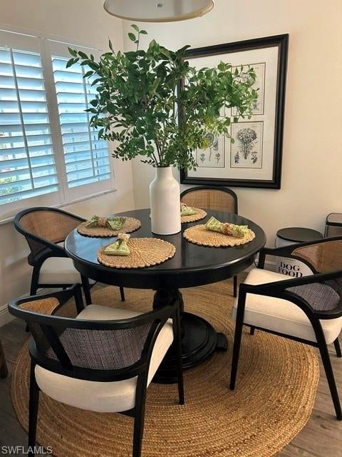 PIPERS GROVE - Residential Lease