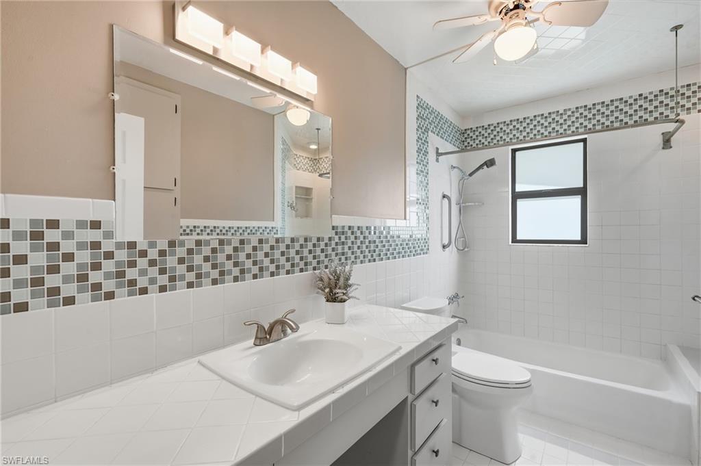 ALLEN COURT - Residential