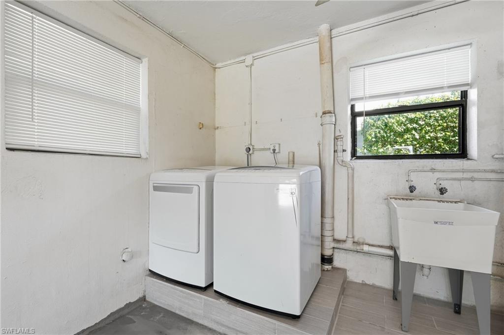 ALLEN COURT - Residential