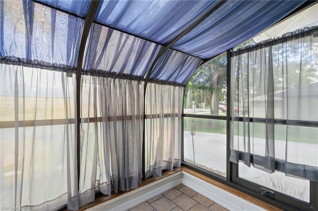 ALLEN COURT - Residential