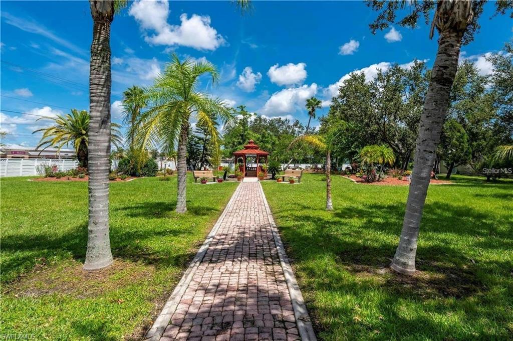PUNTA GORDA - Land
