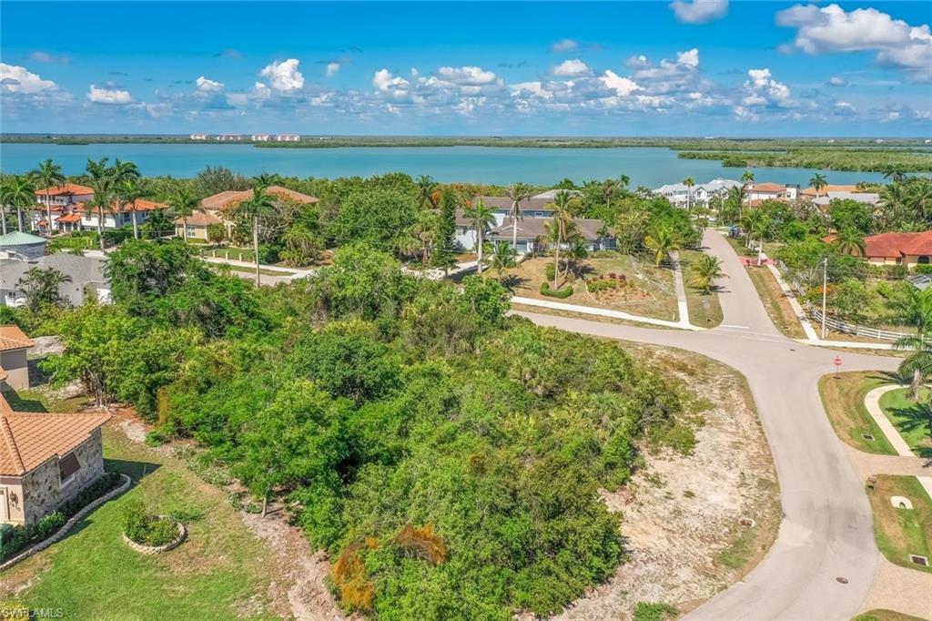 MARCO ISLAND - Land