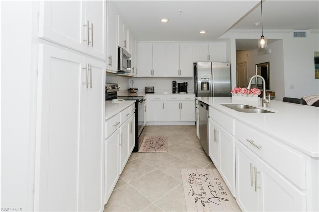THE NATIONAL GOLF & COUNTRY CLUB AT AVE MARIA - Residential Lease