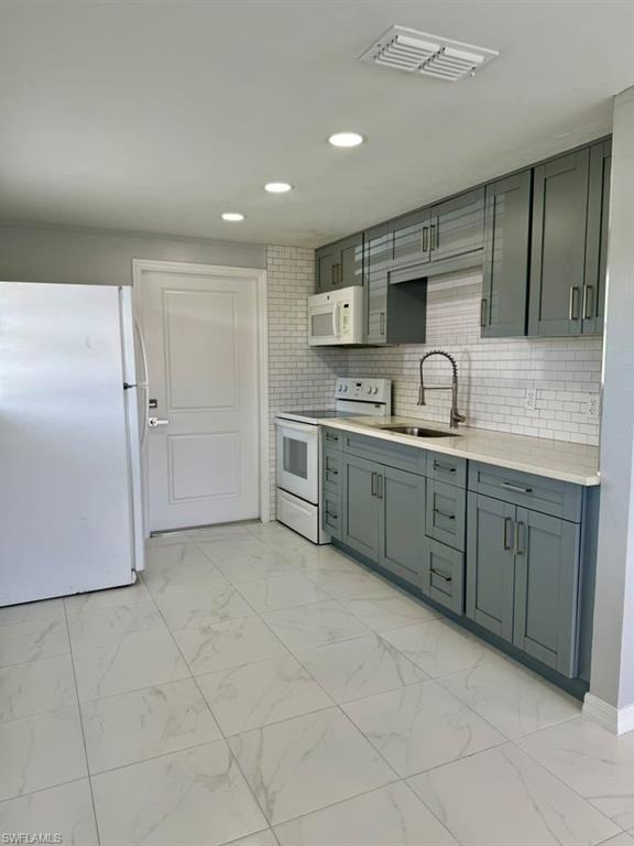 NAPLES MANOR LAKES - Residential Income