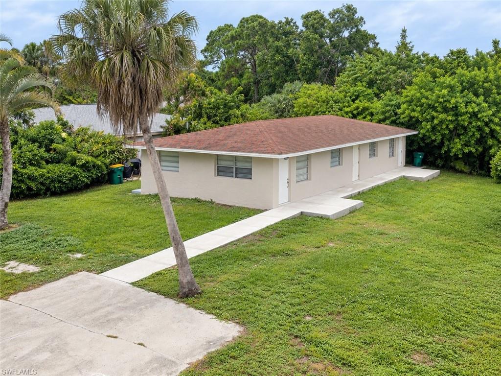 NAPLES MANOR LAKES - Residential Income
