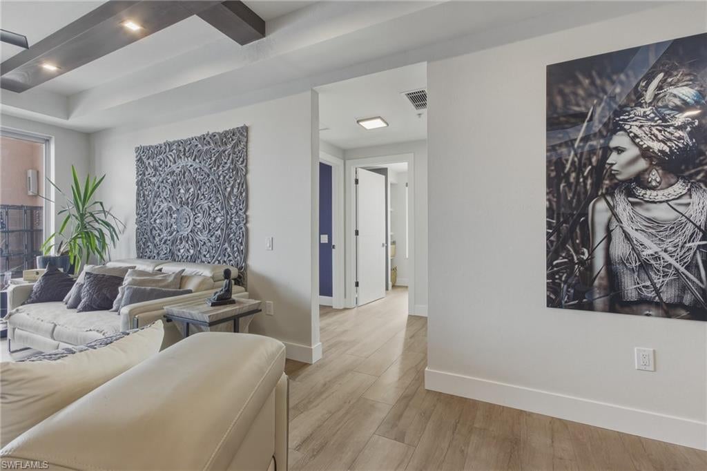 RIVIERA - Residential Lease
