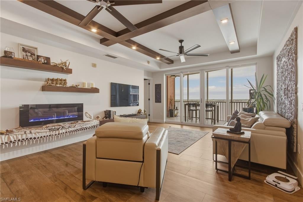 RIVIERA - Residential Lease
