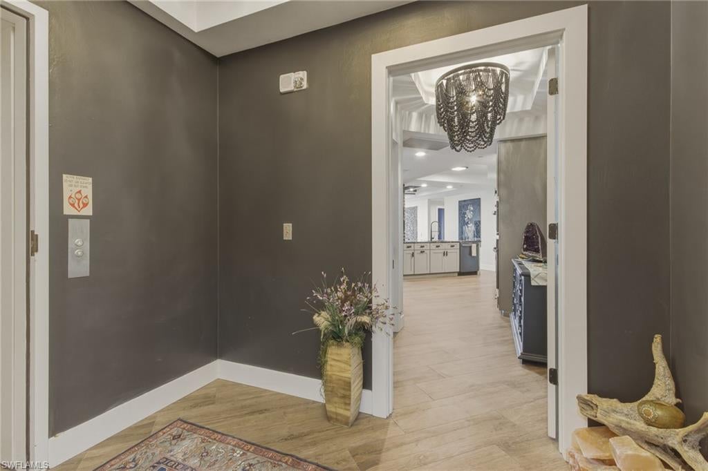 RIVIERA - Residential Lease