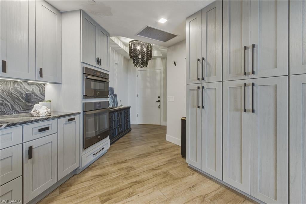 RIVIERA - Residential Lease