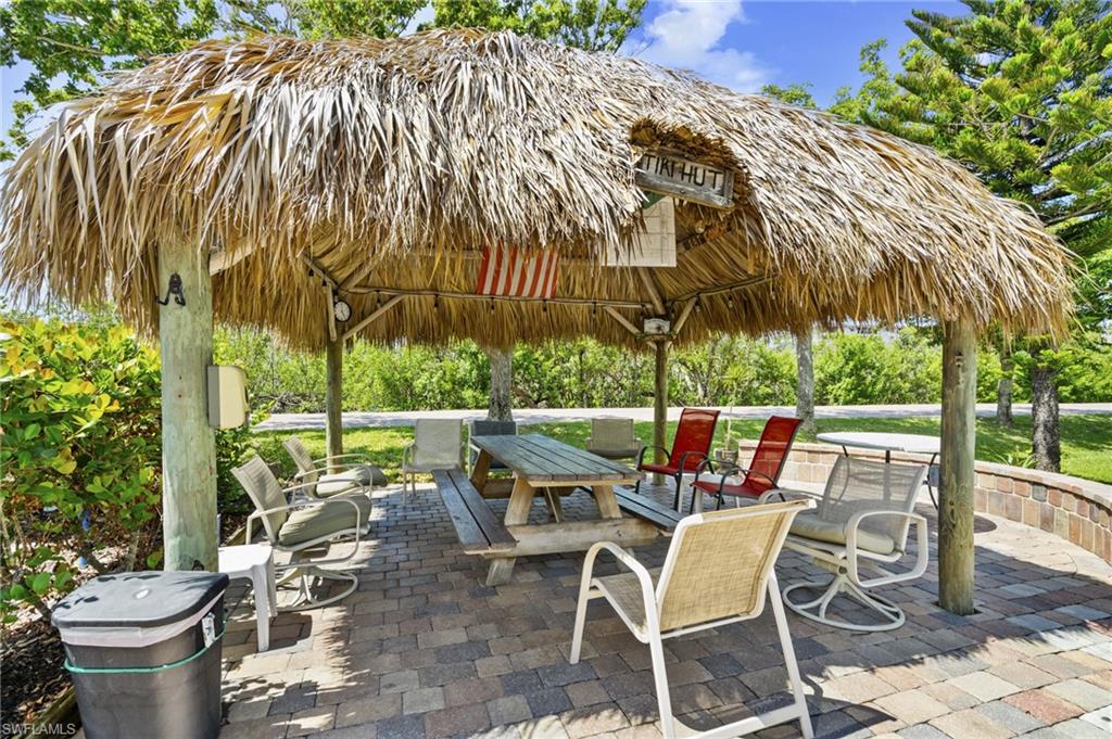 ADMIRALS BAY - Residential