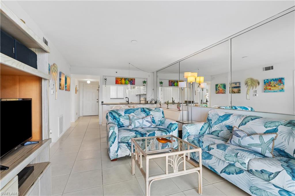 ADMIRALS BAY - Residential