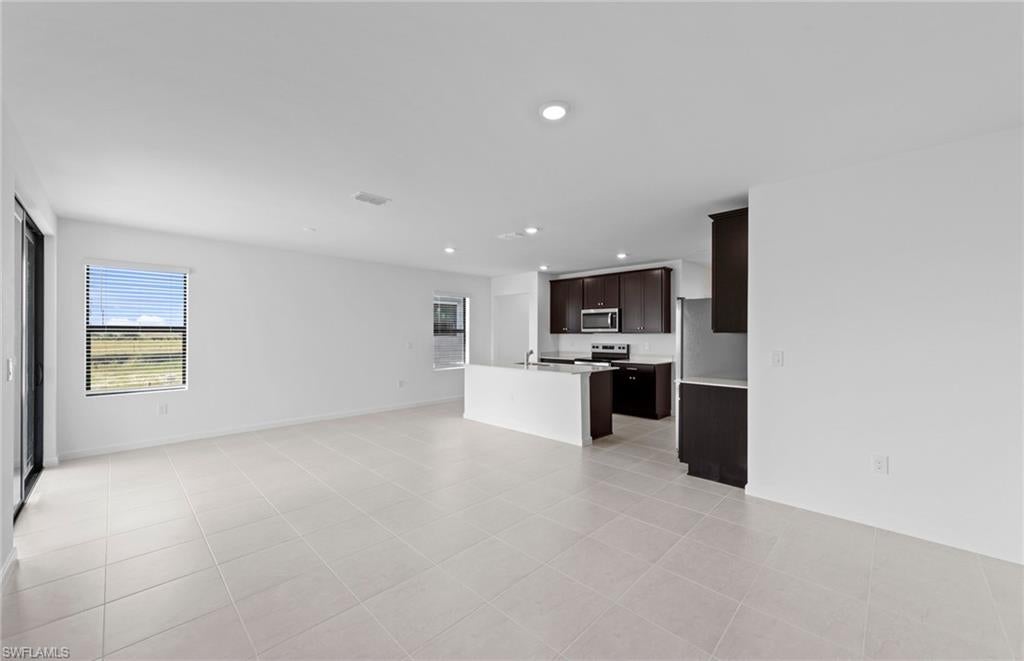 CALOOSA COVE - Residential
