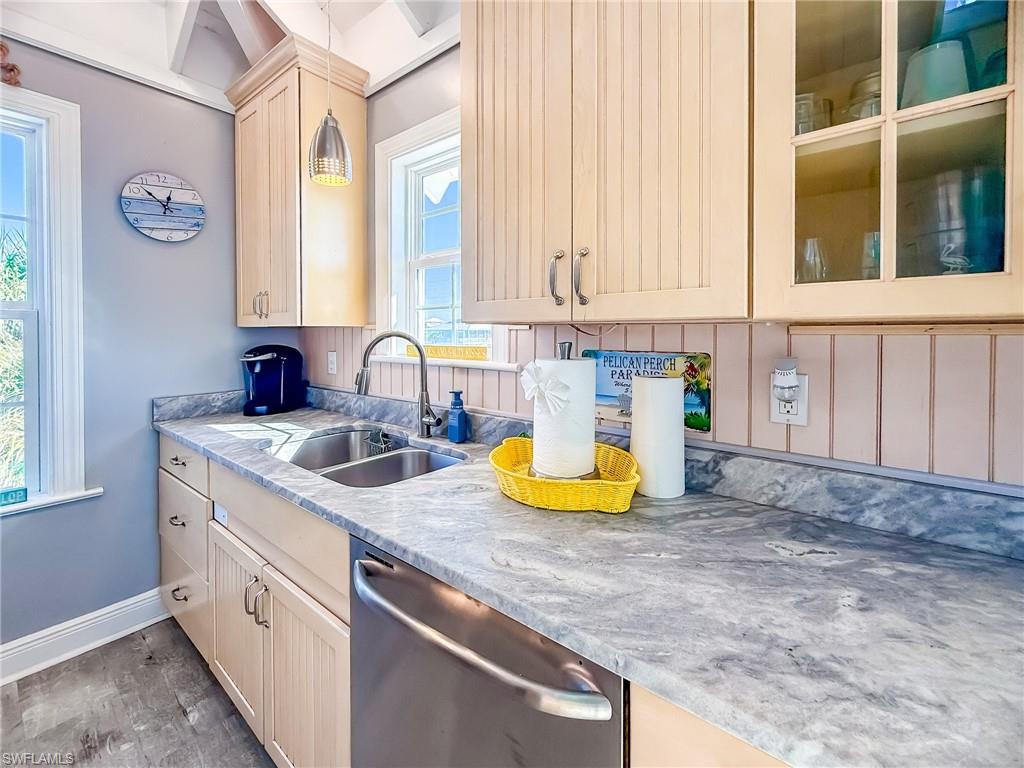 NORTH CAPTIVA SANDS - Residential